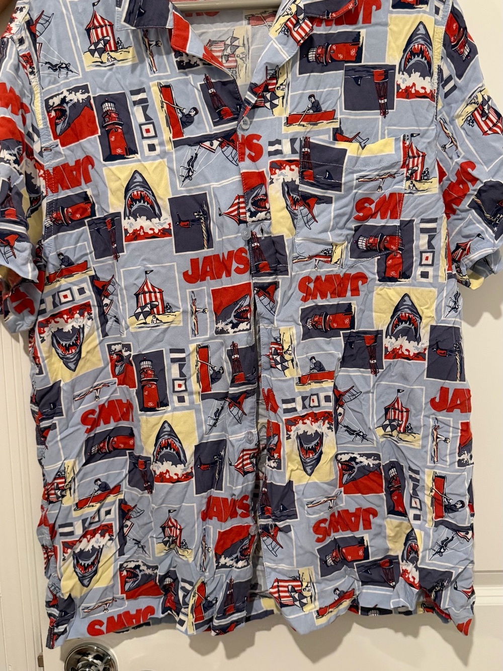 Men's Jaws Short Sleeve Rayon Button-down Shirt - XXL NWOT